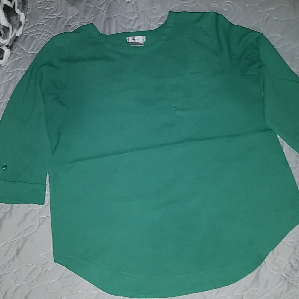 Van Heusen top